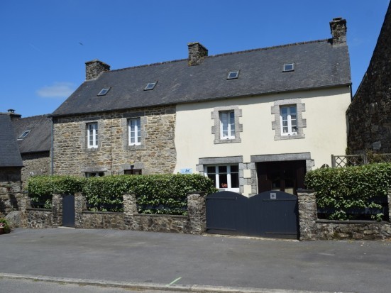 Maison 6 Pièces + Maison 2 Pièces 22480 Saint-Gilles-Pligeaux